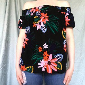 Floral-Print Crinkle-Crepe Off-the-Shoulder Top